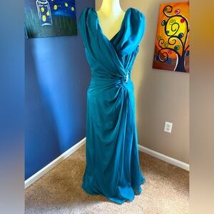 Mother of the Bride gown: Jade by Jasmine size 18